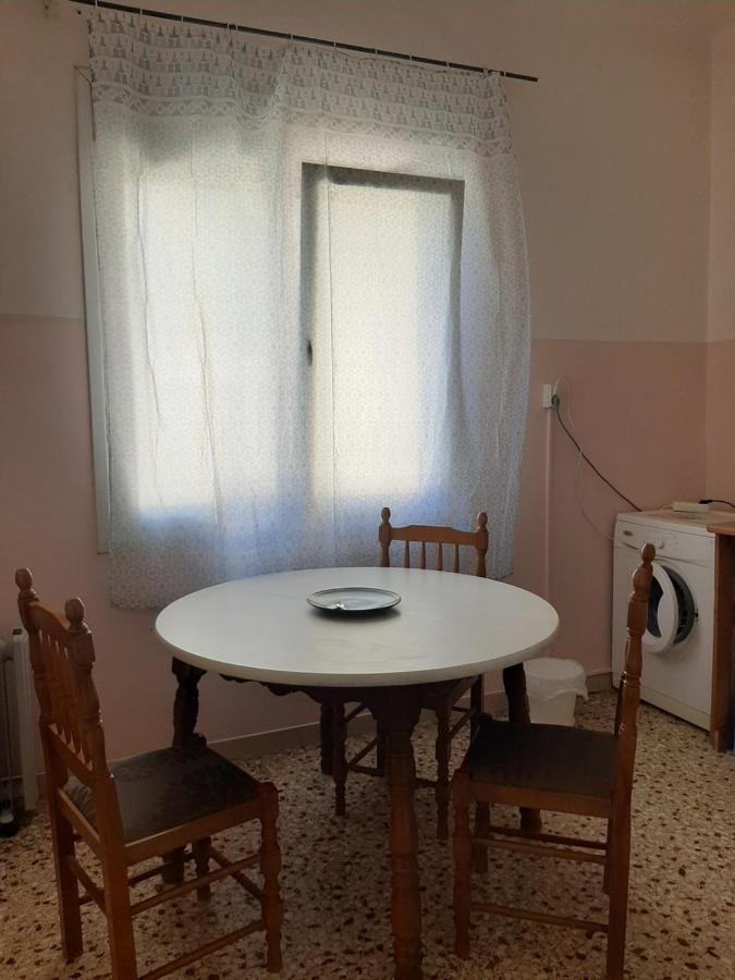 Retro Comfy Home Near Monastiraki Atene Esterno foto